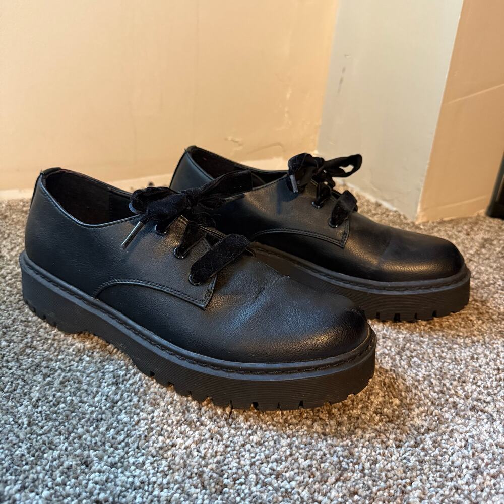 Portland Hattie Black Oxford Loafer Velvet‎ Tie Women’s 9.5 Schoolgirl Trendy